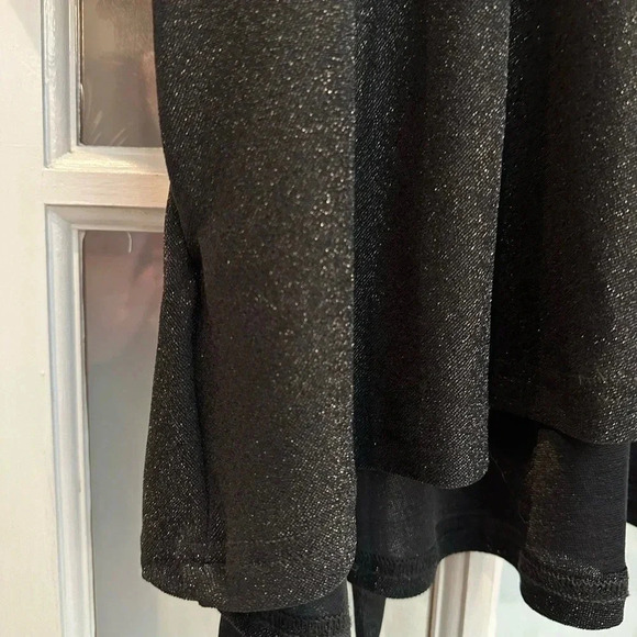 Andree by Unit Women's Metallic Black Wrap Front Stretch Top Plus Size 1X NWT - Picture 9 of 14